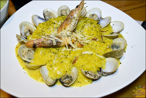 The Baker 滿庭芳焙客鄉村廚房:逢甲巷弄美食。逢甲學生都愛吃這家!The Baker焙客鄉村廚房@sunny吃喝遊樂