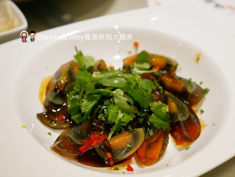 《新竹美食》新橋弄堂精緻上海料理。園區人招待客戶最愛餐廳之一︱ 營業時間。菜單分享（ 影片）