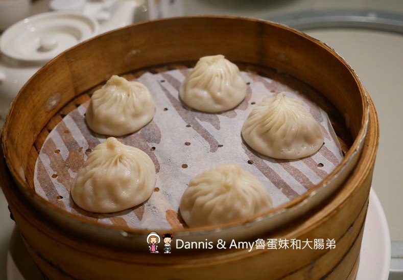 《新竹美食》新橋弄堂精緻上海料理。園區人招待客戶最愛餐廳之一︱ 營業時間。菜單分享（ 影片）