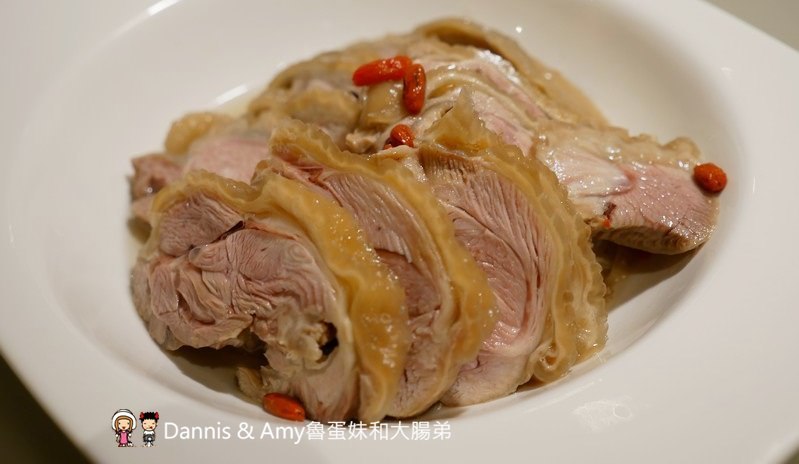 《新竹美食》新橋弄堂精緻上海料理。園區人招待客戶最愛餐廳之一︱ 營業時間。菜單分享（ 影片）