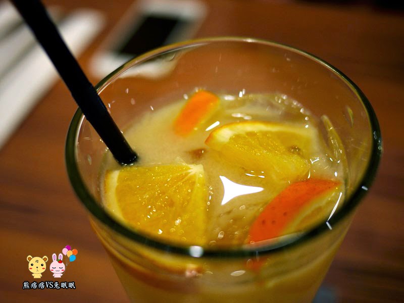 【一中餐廳】WHATS BURGER漢堡店