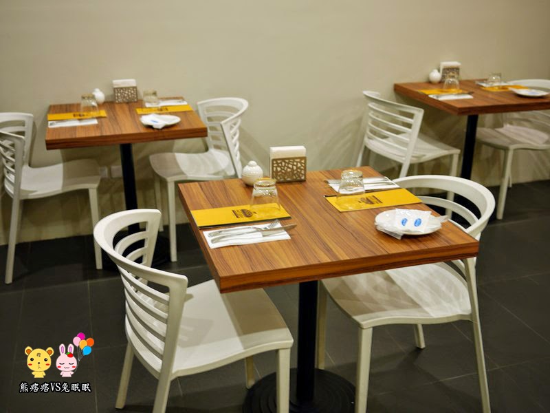 【一中餐廳】WHATS BURGER漢堡店