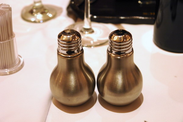 金磚牛排--高級牛排嚮宴