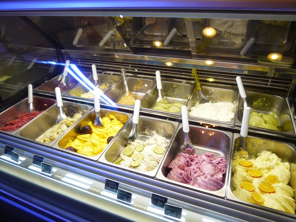 【台中西區】冬夜的小美好,義式冰淇淋gelato原汁原味的風味-Orobello8巷23號