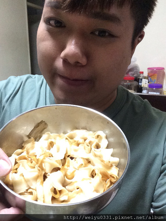 工商服務:自己下麵自己吃,肥水不落外人田-《味王乾麵達人日曬手工麵》