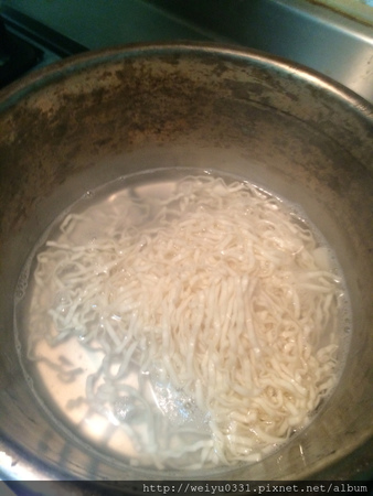 工商服務:自己下麵自己吃,肥水不落外人田-《味王乾麵達人日曬手工麵》