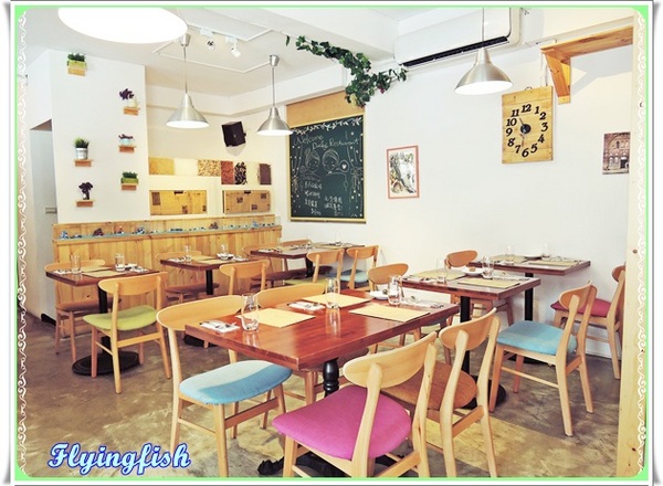 大嗑西式餐館：✜ 聚餐、淺酌滴歐式料理歡樂好所在－「大嗑西式餐館Ducky Restaurant」｡◕‿‿◕｡