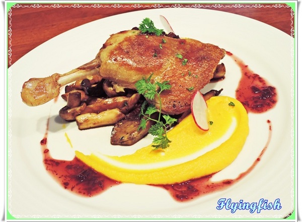 大嗑西式餐館：✜ 聚餐、淺酌滴歐式料理歡樂好所在－「大嗑西式餐館Ducky Restaurant」｡◕‿‿◕｡