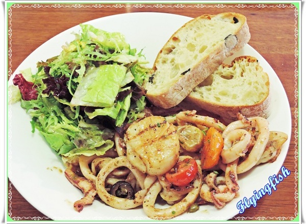 大嗑西式餐館：✜ 聚餐、淺酌滴歐式料理歡樂好所在－「大嗑西式餐館Ducky Restaurant」｡◕‿‿◕｡