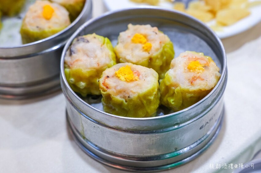 台北市中山區【台北烤鴨餐廳】‎龍都酒樓中山總店，一鴨三吃台北最好吃烤鴨