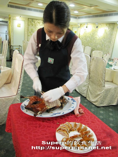 [餐廳食記]再訪台北龍都酒樓之絕品烤鴨吃到撐