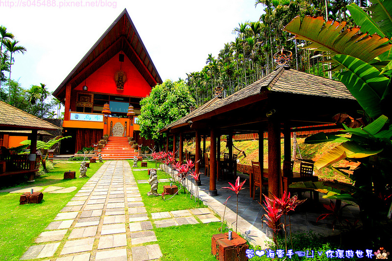 【南投】烏布雨林峇里島主題餐廳♥真的到峇里島了?!而且開車就到!!