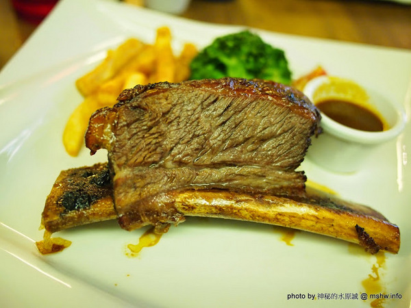 RUDOLPH魯道夫:【食記】新竹ROUDOLPH 魯道夫美式主題餐廳@竹北 : 餐點水準與價格接近的精緻排餐,喜愛美式餐廳的人不妨試試 RUDOLPH魯道夫:【食記】新竹ROUDOLPH 魯道夫美式主題餐廳@竹北 : 餐點水準與價格接近的精緻排餐,喜愛美式餐廳的人不妨試試