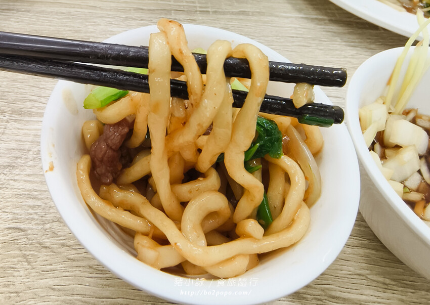 台南。安平》阿財牛肉湯(安平本店)