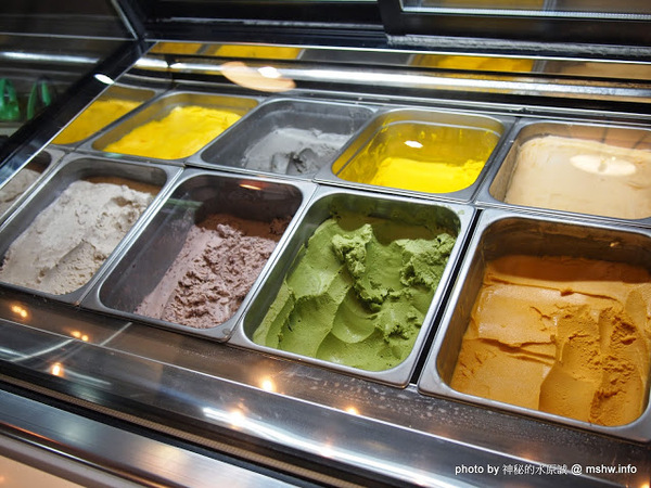 FRajo：【食記】台中Frajo Ice Cream@南屯 : 悠閒空間的小確幸, 傳說中的貴婦冰淇淋