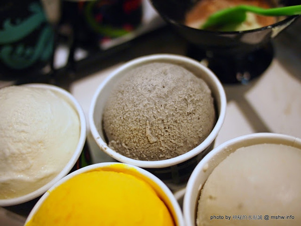 FRajo：【食記】台中Frajo Ice Cream@南屯 : 悠閒空間的小確幸, 傳說中的貴婦冰淇淋
