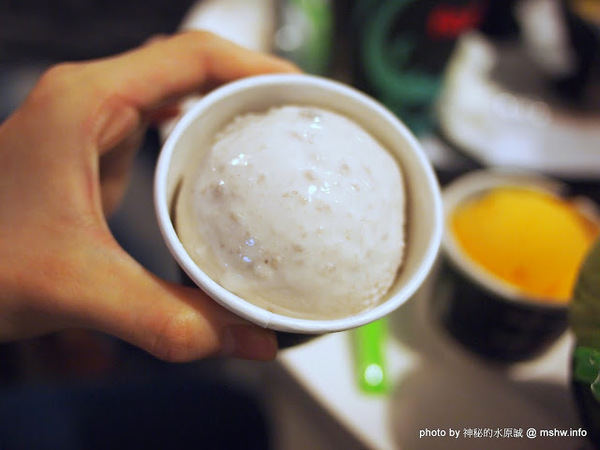 FRajo：【食記】台中Frajo Ice Cream@南屯 : 悠閒空間的小確幸, 傳說中的貴婦冰淇淋