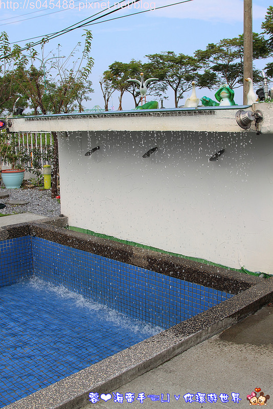 【宜蘭▍民宿】閒雲居♥坐擁冬山湖畔美景~不規則的俐落時尚外型，讓人留下深刻印象