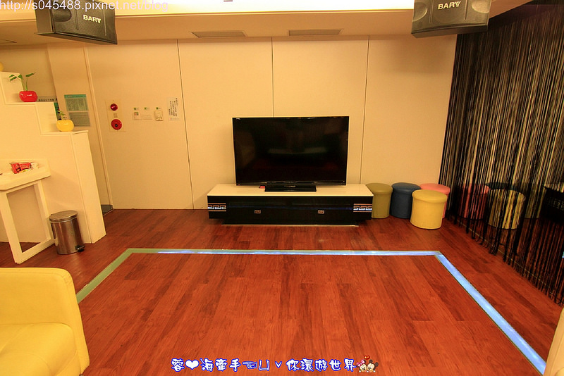 【宿▍桃園】馬卡龍MOTELღ繽紛色彩的馬卡龍房型,入住每天心情都不同