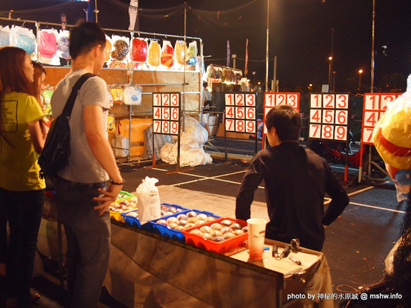 大台中龍富觀光夜市：【景點】台中龍富觀光夜市@南屯 : 三強鼎立？大台中的宵夜好夥伴! 動線尚可但攤位沒有號稱的多