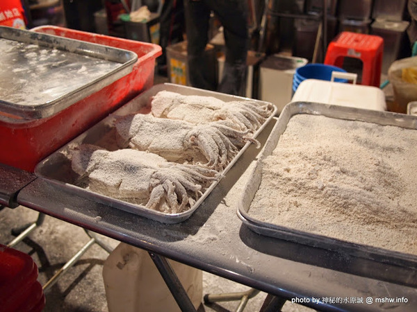 大台中龍富觀光夜市：【景點】台中龍富觀光夜市@南屯 : 三強鼎立？大台中的宵夜好夥伴! 動線尚可但攤位沒有號稱的多
