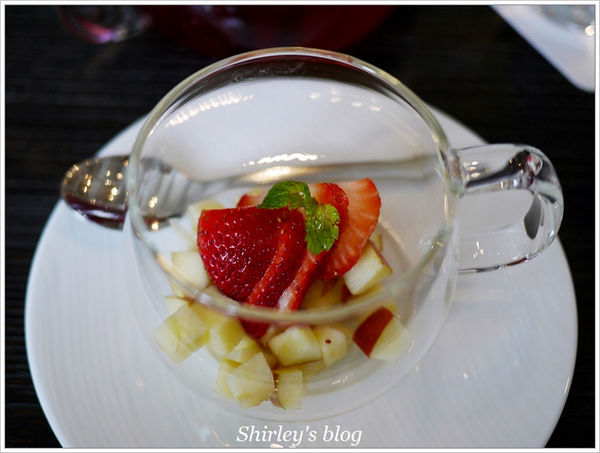 寒舍艾麗酒店The Terrace 大廳酒吧：寒舍艾麗酒店‧盛戀繽紛草莓季午茶