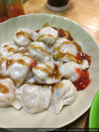 景美夜市美食、世新大學周邊人氣料理-《楊家手工水餃》沒吃別說你吃過水餃!