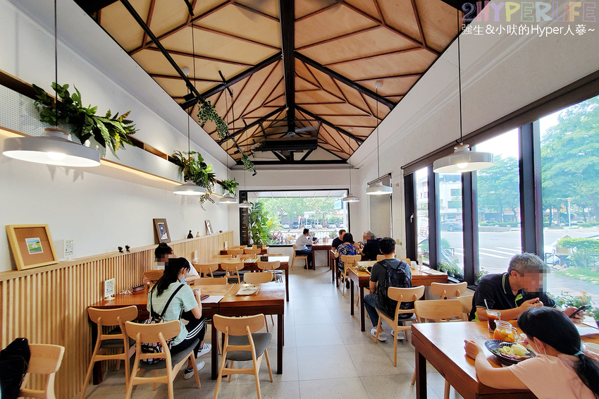 中國醫藥大學美食,中國醫藥大學附近咖啡,初綠,初綠菜單,初綠餐廳,台中北區早午餐,台中北區簡餐,台中北區美食,台中好吃定食,台中好吃早午餐,台中好吃簡餐,台中定食,台中日式定食,台中早午餐,台中早午餐推薦,台中美食,台中輕食推薦,抹茶控,青旅行 @強生與小吠的Hyper人蔘~