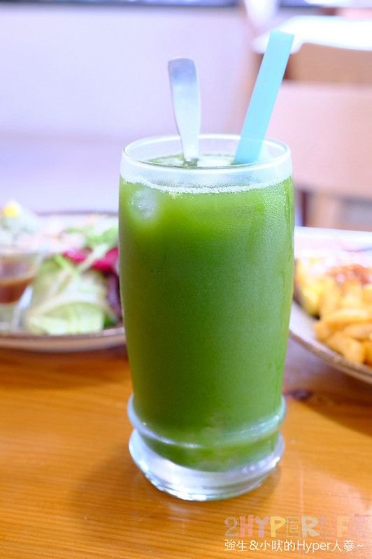 中國醫藥大學美食,中國醫藥大學附近咖啡,初綠,初綠菜單,初綠餐廳,台中北區早午餐,台中北區簡餐,台中北區美食,台中好吃定食,台中好吃早午餐,台中好吃簡餐,台中定食,台中日式定食,台中早午餐,台中早午餐推薦,台中美食,台中輕食推薦,抹茶控,青旅行 @強生與小吠的Hyper人蔘~