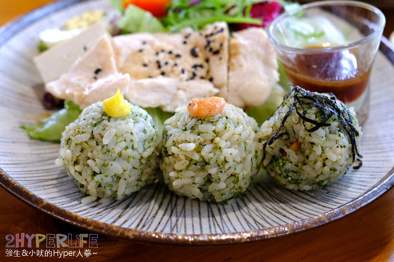 中國醫藥大學美食,中國醫藥大學附近咖啡,初綠,初綠菜單,初綠餐廳,台中北區早午餐,台中北區簡餐,台中北區美食,台中好吃定食,台中好吃早午餐,台中好吃簡餐,台中定食,台中日式定食,台中早午餐,台中早午餐推薦,台中美食,台中輕食推薦,抹茶控,青旅行 @強生與小吠的Hyper人蔘~