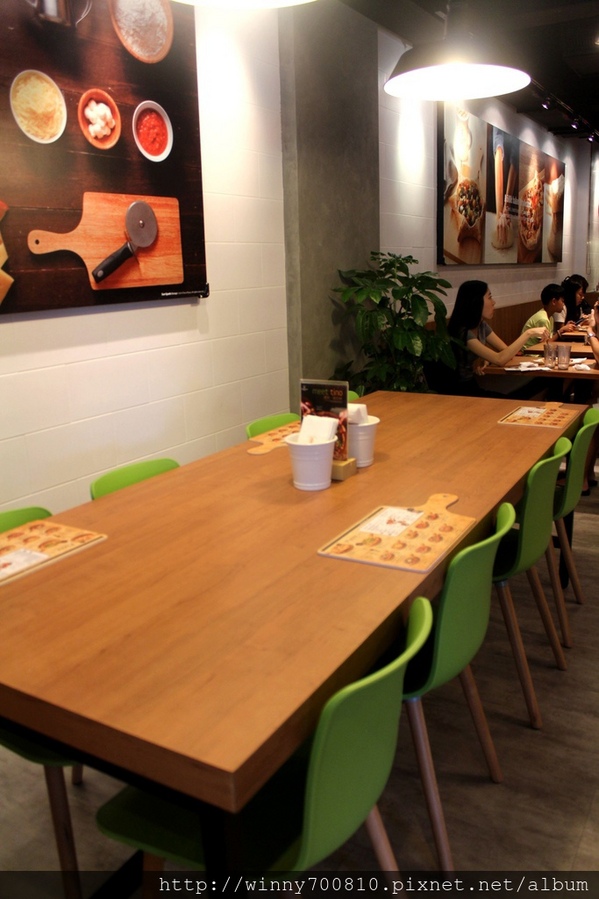 TINO'S PIZZA CAFE 堤諾比薩(莊敬門市):台北/信義 義式自然發酵甜在星PIZZA,香Q有食趣!【TINO'S PIZZA CAFE堤諾比薩】(莊敬店)捷運101/世貿站 TINO'S PIZZA CAFE 堤諾比薩(莊敬門市):台北/信義 義式自然發酵甜在星PIZZA,香Q有食趣!【TINO'S PIZZA CAFE堤諾比薩】(莊敬店)捷運101/世貿站