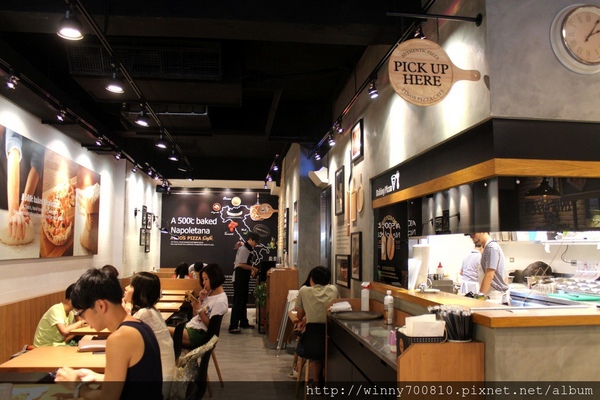 TINO'S PIZZA CAFE 堤諾比薩(莊敬門市):台北/信義 義式自然發酵甜在星PIZZA,香Q有食趣!【TINO'S PIZZA CAFE堤諾比薩】(莊敬店)捷運101/世貿站 TINO'S PIZZA CAFE 堤諾比薩(莊敬門市):台北/信義 義式自然發酵甜在星PIZZA,香Q有食趣!【TINO'S PIZZA CAFE堤諾比薩】(莊敬店)捷運101/世貿站