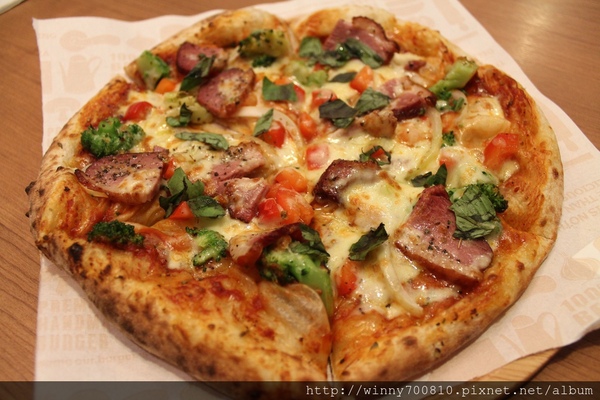 TINO'S PIZZA CAFE 堤諾比薩(莊敬門市):台北/信義 義式自然發酵甜在星PIZZA,香Q有食趣!【TINO'S PIZZA CAFE堤諾比薩】(莊敬店)捷運101/世貿站 TINO'S PIZZA CAFE 堤諾比薩(莊敬門市):台北/信義 義式自然發酵甜在星PIZZA,香Q有食趣!【TINO'S PIZZA CAFE堤諾比薩】(莊敬店)捷運101/世貿站