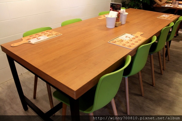 TINO'S PIZZA CAFE 堤諾比薩(莊敬門市):台北/信義 義式自然發酵甜在星PIZZA,香Q有食趣!【TINO'S PIZZA CAFE堤諾比薩】(莊敬店)捷運101/世貿站 TINO'S PIZZA CAFE 堤諾比薩(莊敬門市):台北/信義 義式自然發酵甜在星PIZZA,香Q有食趣!【TINO'S PIZZA CAFE堤諾比薩】(莊敬店)捷運101/世貿站