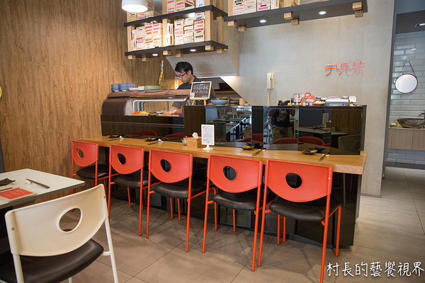 宇兵衛壽司:【食記】{高雄。左營區}嚴選新鮮食材不怕比較的宇兵衛壽司~鮮 宇兵衛壽司:【食記】{高雄。左營區}嚴選新鮮食材不怕比較的宇兵衛壽司~鮮