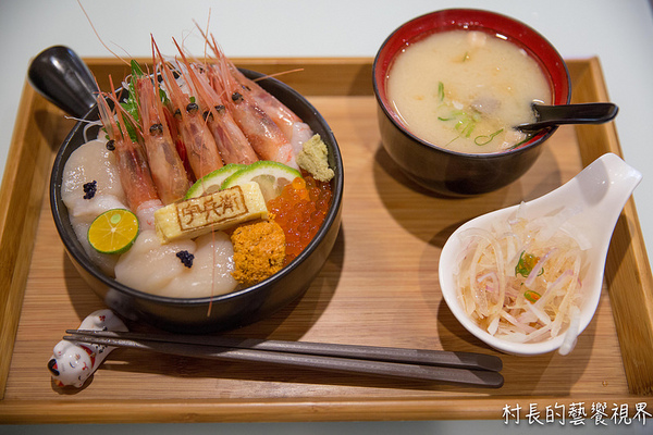 宇兵衛壽司:【食記】{高雄。左營區}嚴選新鮮食材不怕比較的宇兵衛壽司~鮮 宇兵衛壽司:【食記】{高雄。左營區}嚴選新鮮食材不怕比較的宇兵衛壽司~鮮