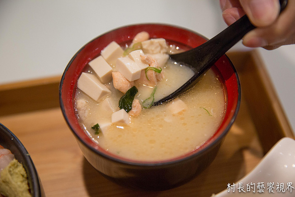 宇兵衛壽司:【食記】{高雄。左營區}嚴選新鮮食材不怕比較的宇兵衛壽司~鮮 宇兵衛壽司:【食記】{高雄。左營區}嚴選新鮮食材不怕比較的宇兵衛壽司~鮮