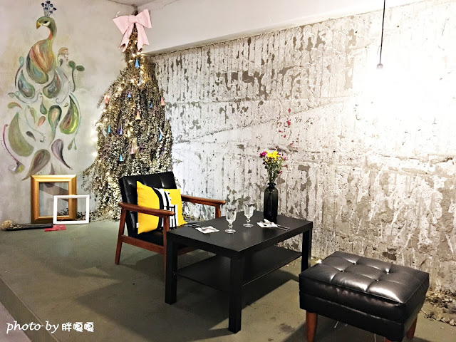 【台中 北區】八日八>>有著美味的中餐和惡魔般的甜點，中西合璧、氣氛絕佳、服務生也很可愛