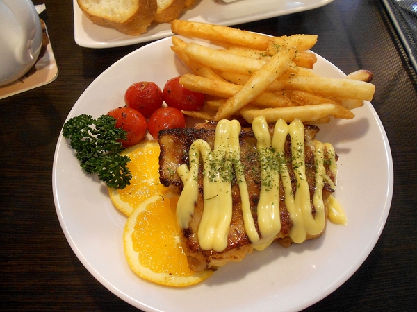 Cozy Diner 可里小餐館:Cozy Diner -新興區復興二路332號 (體驗-Cozy Diner 可里小餐館)