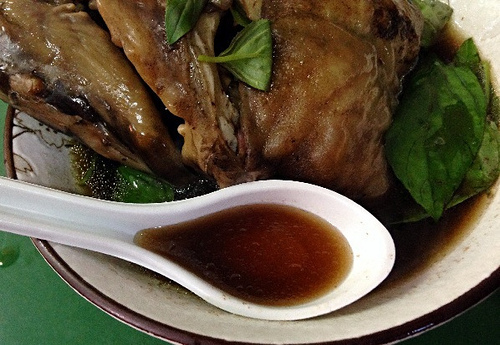 {台北} 內湖737巷小籠包，藥燉土虱湯