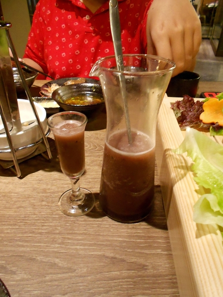 右京棧(大吟釀麻辣鍋)：右京棧-前金區五福三路25號 (體驗-右京棧  大吟釀麻辣鍋)