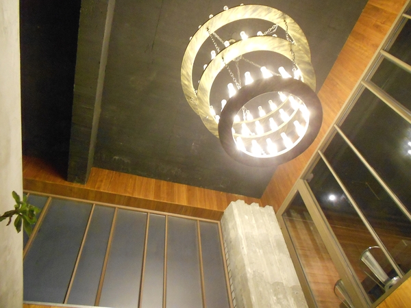 右京棧(大吟釀麻辣鍋)：右京棧-前金區五福三路25號 (體驗-右京棧  大吟釀麻辣鍋)