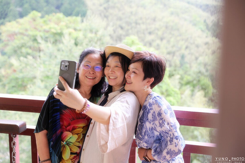 南投縣鹿谷鄉一泊二食原木住宿 享受天然森林浴 螢火蟲秘境無毒生態|金台灣山莊(南投、鹿谷、溪頭住宿推薦)