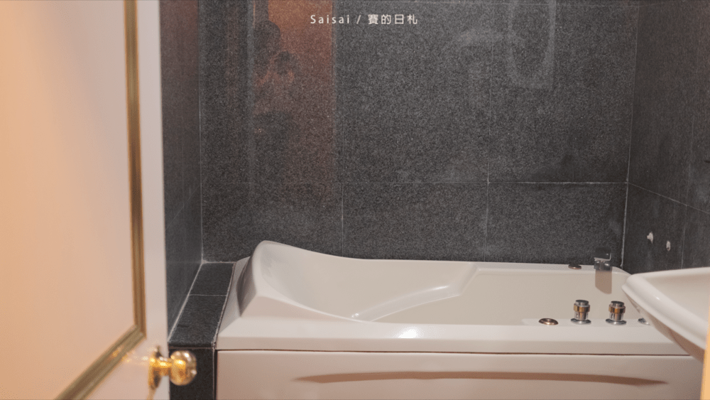 金台灣山莊 南投鹿谷民宿 螢火蟲 南投民宿 賽的日札 妖怪村 9971-min.png