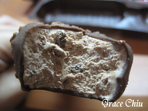 雷霆巧克力雪糕:雷霆巧克力雪糕(全家限定/全家獨家) 雷霆巧克力雪糕:雷霆巧克力雪糕(全家限定/全家獨家)