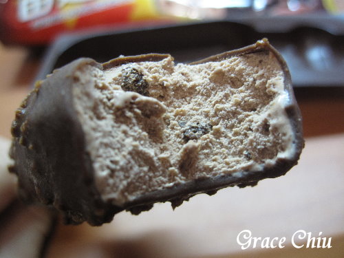 雷霆巧克力雪糕:雷霆巧克力雪糕(全家限定/全家獨家) 雷霆巧克力雪糕:雷霆巧克力雪糕(全家限定/全家獨家)