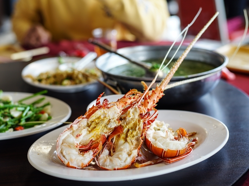 跳躍的宅男 - [花蓮鹽寮美食]久違的055龍蝦海鮮餐廳 明碼標價無壓力 花蓮海鮮美味吃了就知道 (內有詳細菜單)