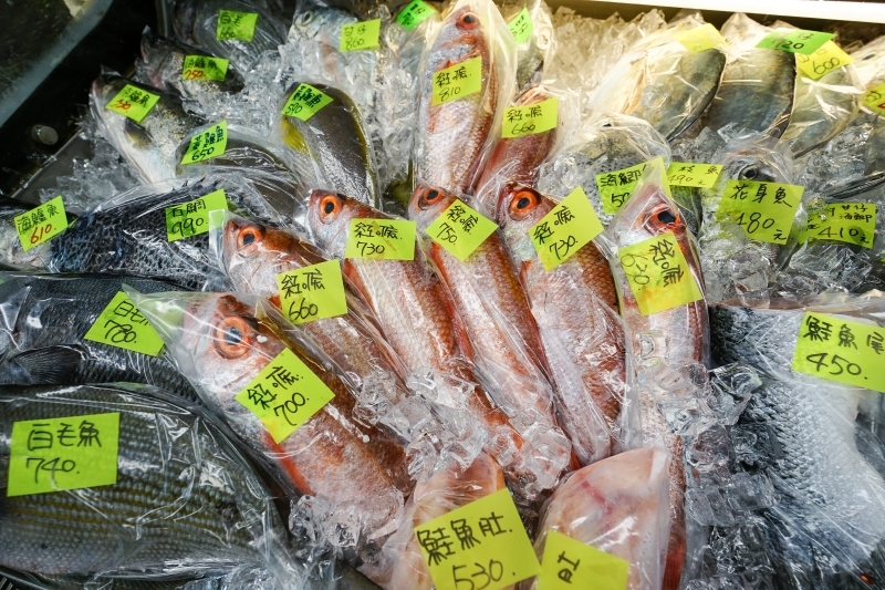 跳躍的宅男 - [花蓮鹽寮美食]久違的055龍蝦海鮮餐廳 明碼標價無壓力 花蓮海鮮美味吃了就知道 (內有詳細菜單)