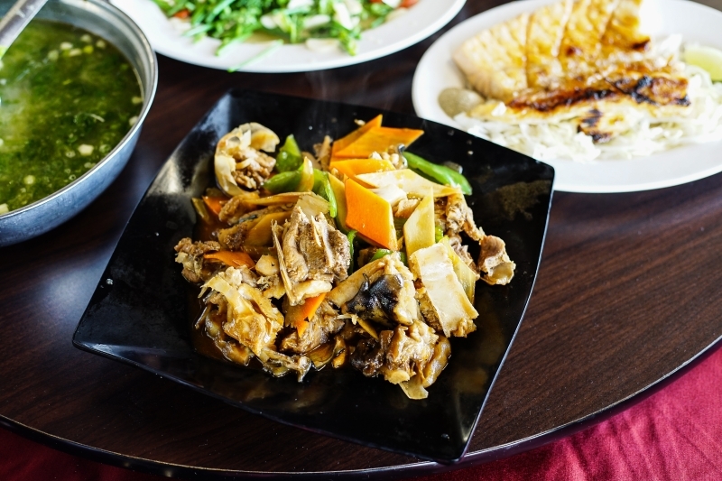 跳躍的宅男 - [花蓮鹽寮美食]久違的055龍蝦海鮮餐廳 明碼標價無壓力 花蓮海鮮美味吃了就知道 (內有詳細菜單)