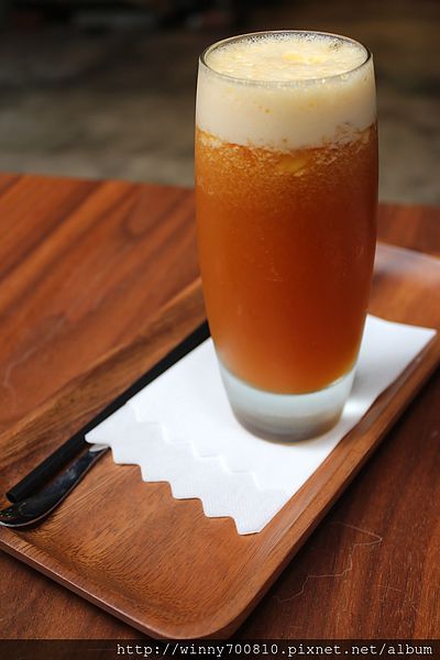 民生工寓coffee essential：台北 松山。舒適巷弄咖啡廳 民生工寓coffee essential 捷運松山機場站